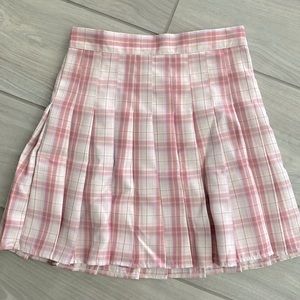 Romwe pink plaid pleated skirt
